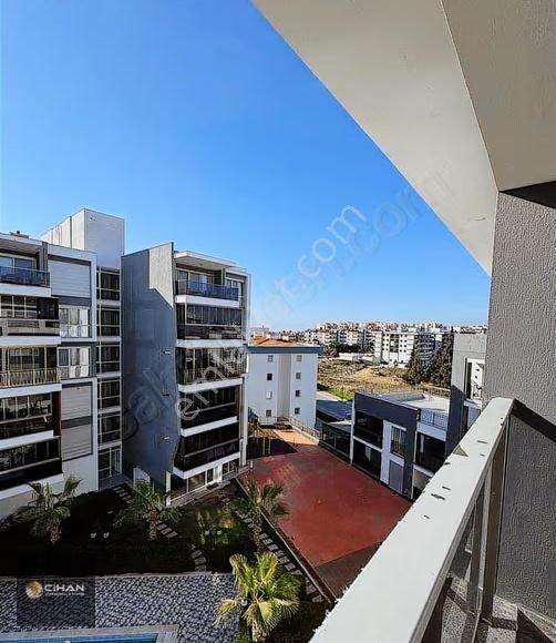 Kuşadası'nda Fırsat 2+1 Daire - Görsel 3