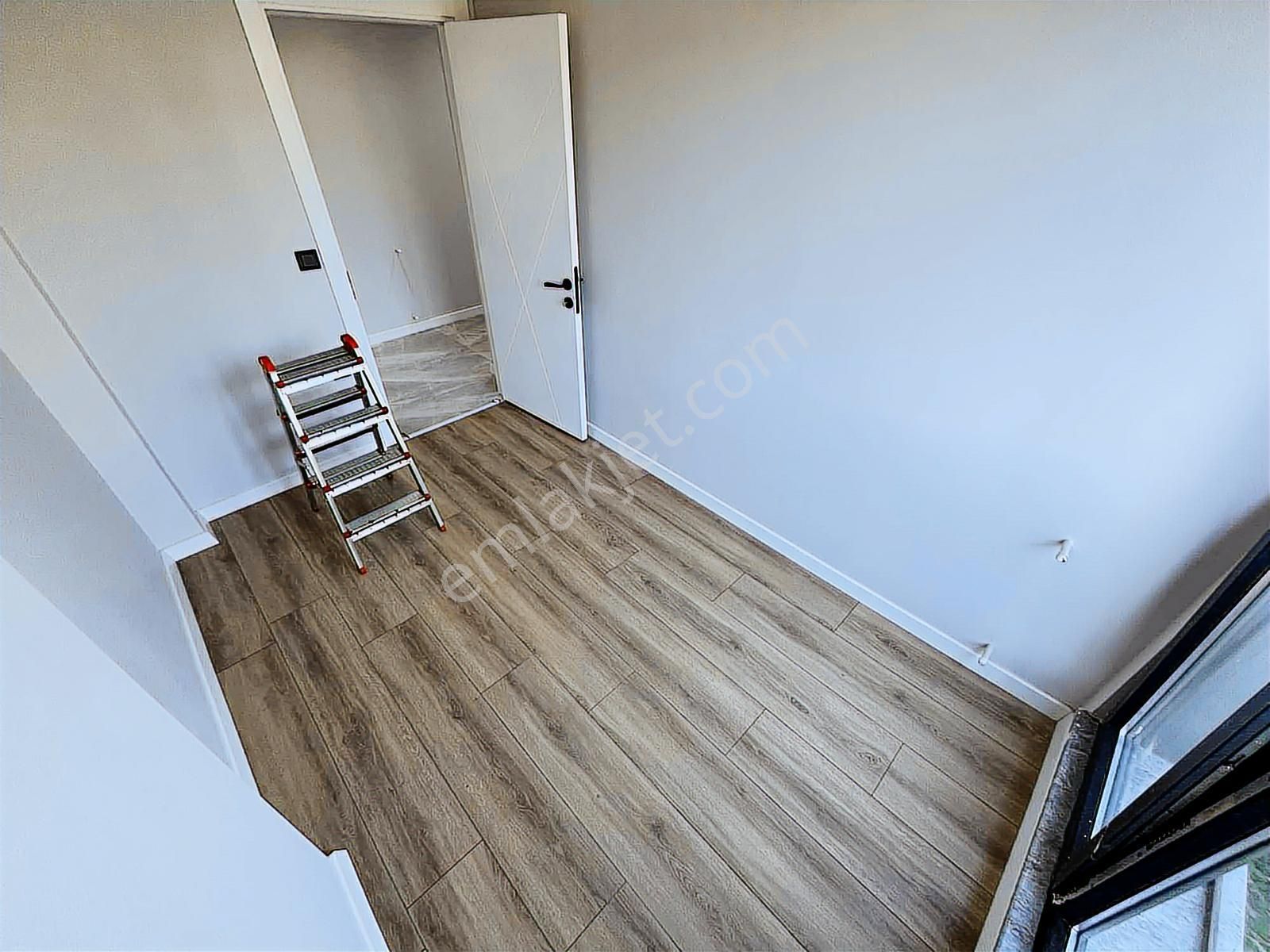 Gürsoy^dan K.kuyu'da Otoparklı Denize 400m 2+1 Ön Cephe Daire - Görsel 26