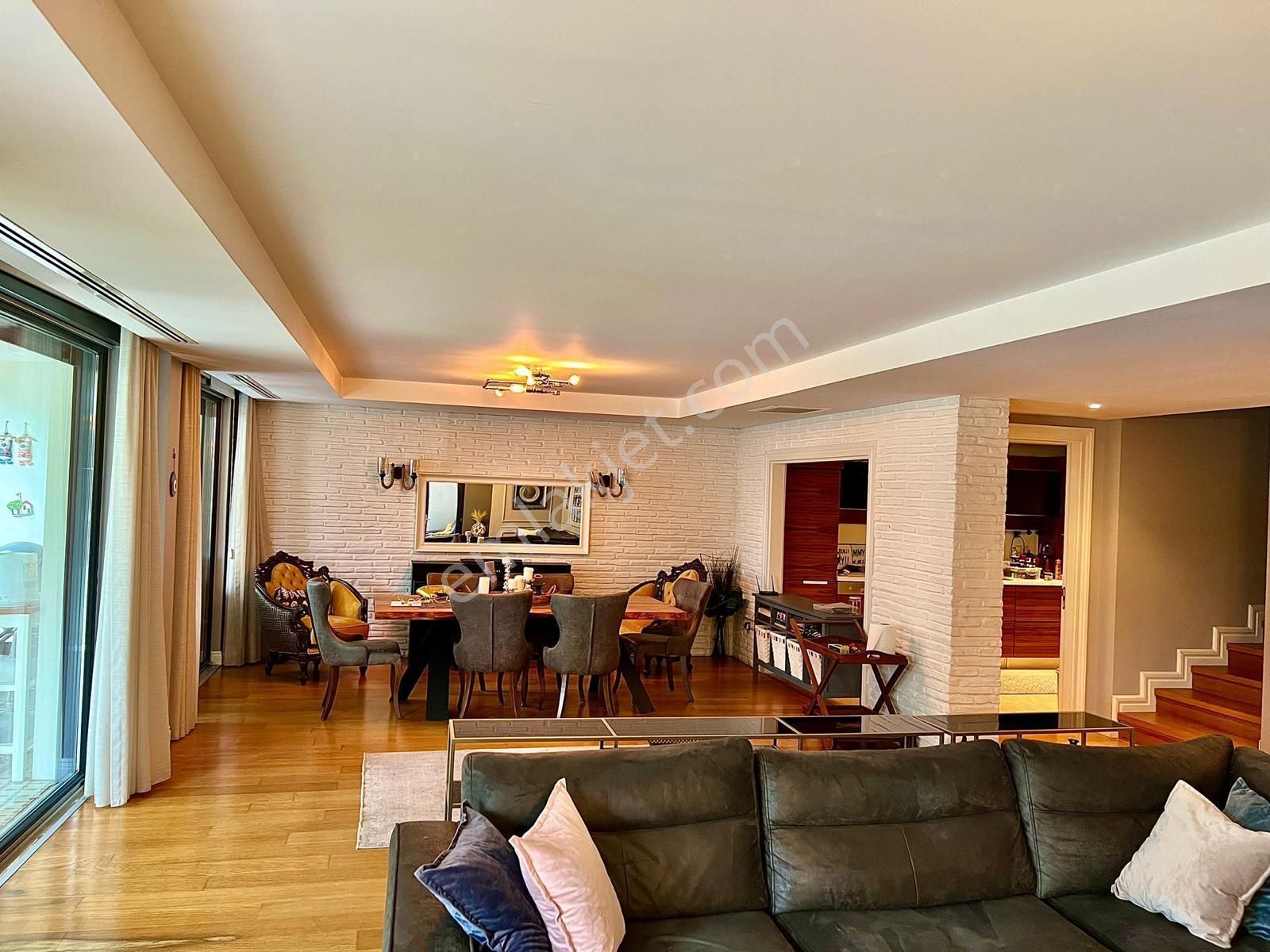 Naturel Gayrimenkul Çamlıca Da Ultra Lüks Eşsiz 7+3 Villa - Görsel 20