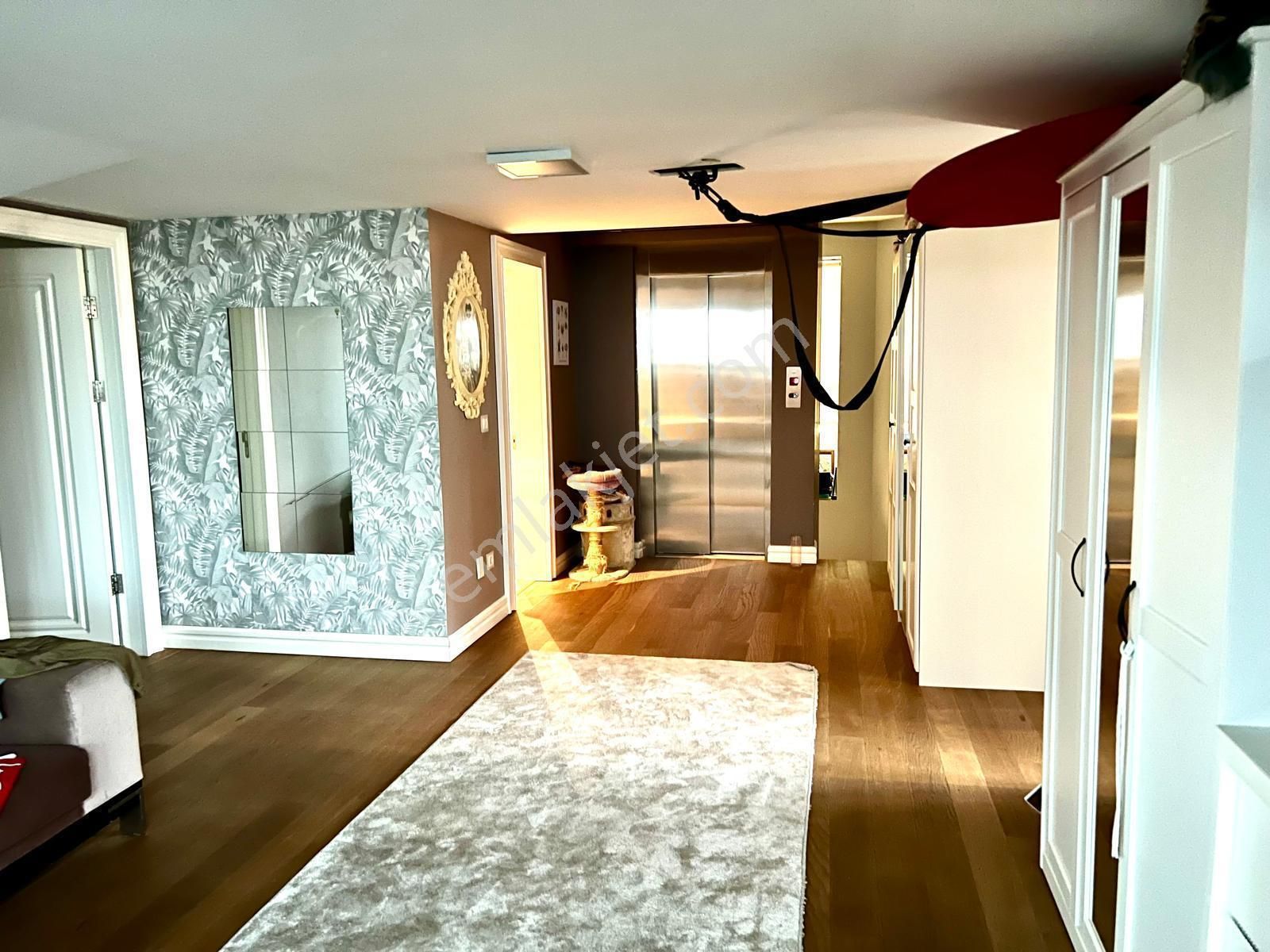 Naturel Gayrimenkul Çamlıca Da Ultra Lüks Eşsiz 7+3 Villa - Görsel 32