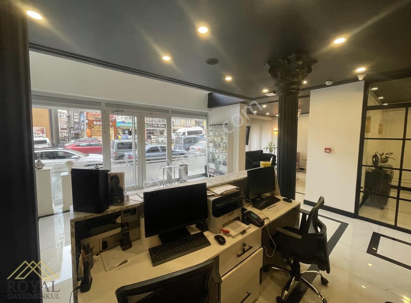 Meydan'da Devren Kiralık Güzellik Merkezi - Görsel 8