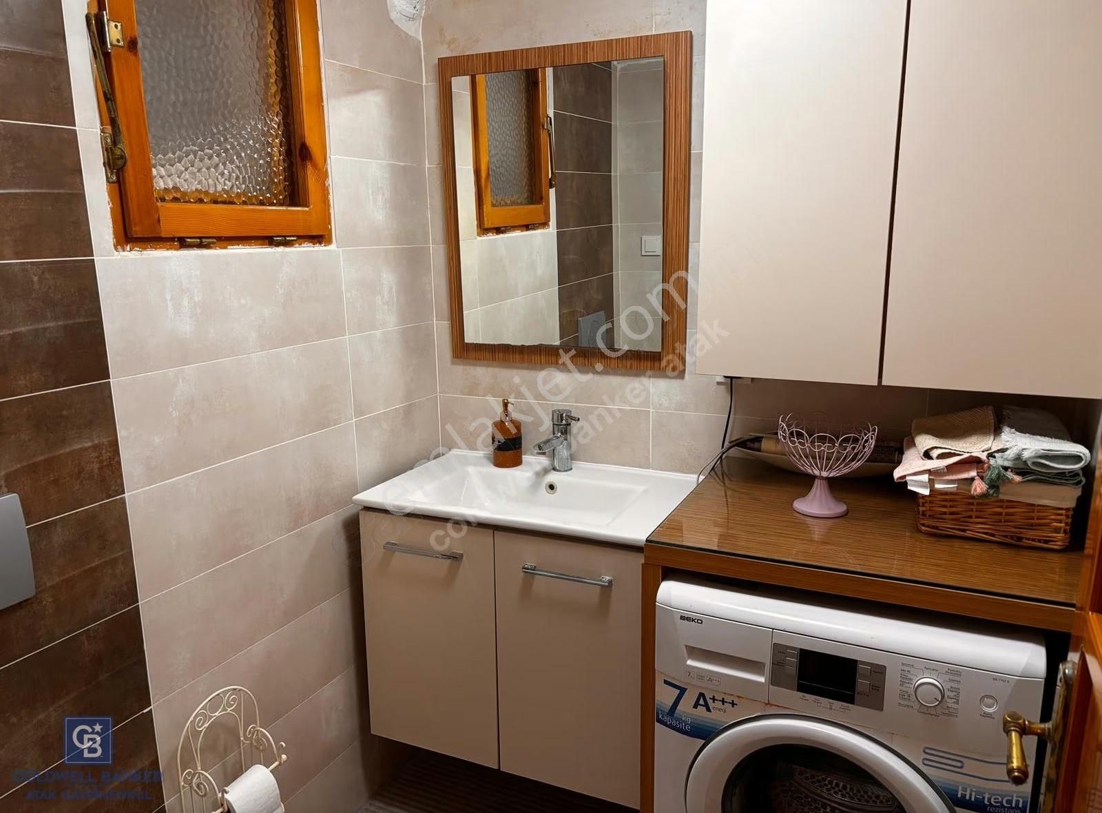 Urla İltur Sitesin'de 3+1 Fırsat Satılık Villa - Görsel 23