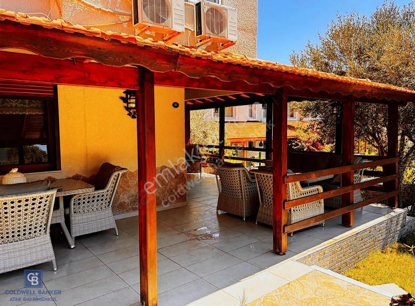 Urla İltur Sitesin'de 3+1 Fırsat Satılık Villa - Görsel 34