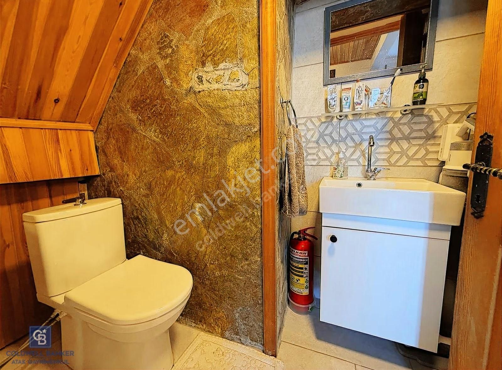 Urla İskelede Eşsiz Konumda Eşyalı Kiralık 2+1 Dubleks Daire - Görsel 25