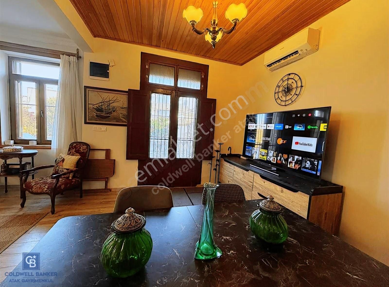 Urla İskelede Eşsiz Konumda Eşyalı Kiralık 2+1 Dubleks Daire - Görsel 12