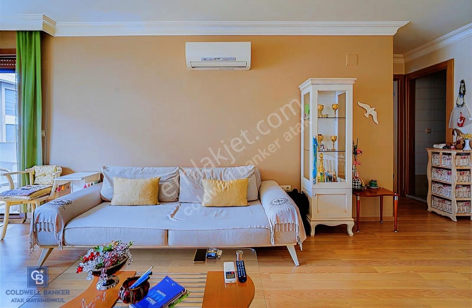 Adnan Süvaride Geniş Lüks Ebeveyn Banyolu 1+1 Daire - Görsel 19