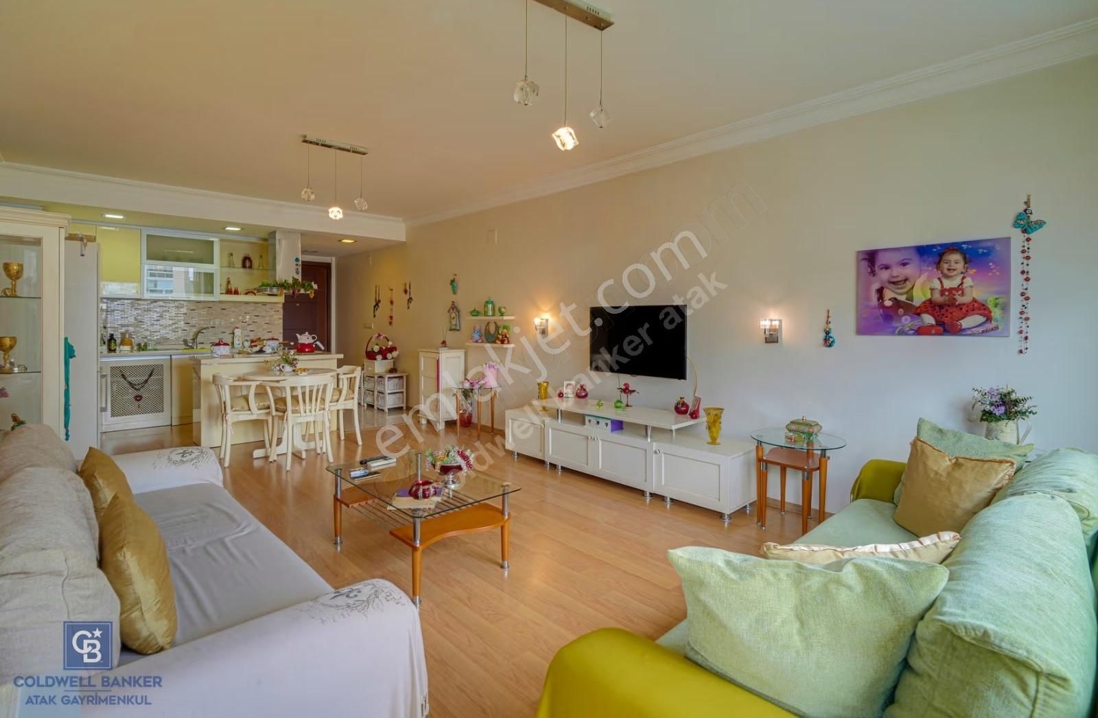 Adnan Süvaride Geniş Lüks Ebeveyn Banyolu 1+1 Daire - Görsel 12