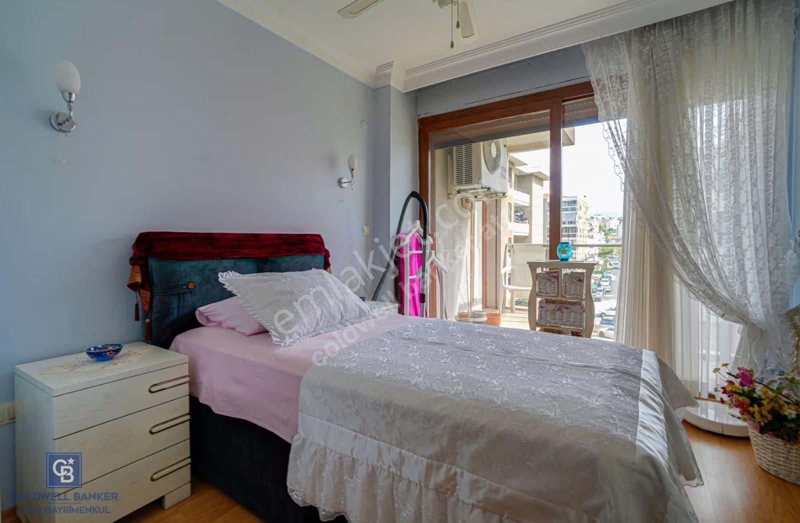 Adnan Süvaride Geniş Lüks Ebeveyn Banyolu 1+1 Daire - Görsel 31