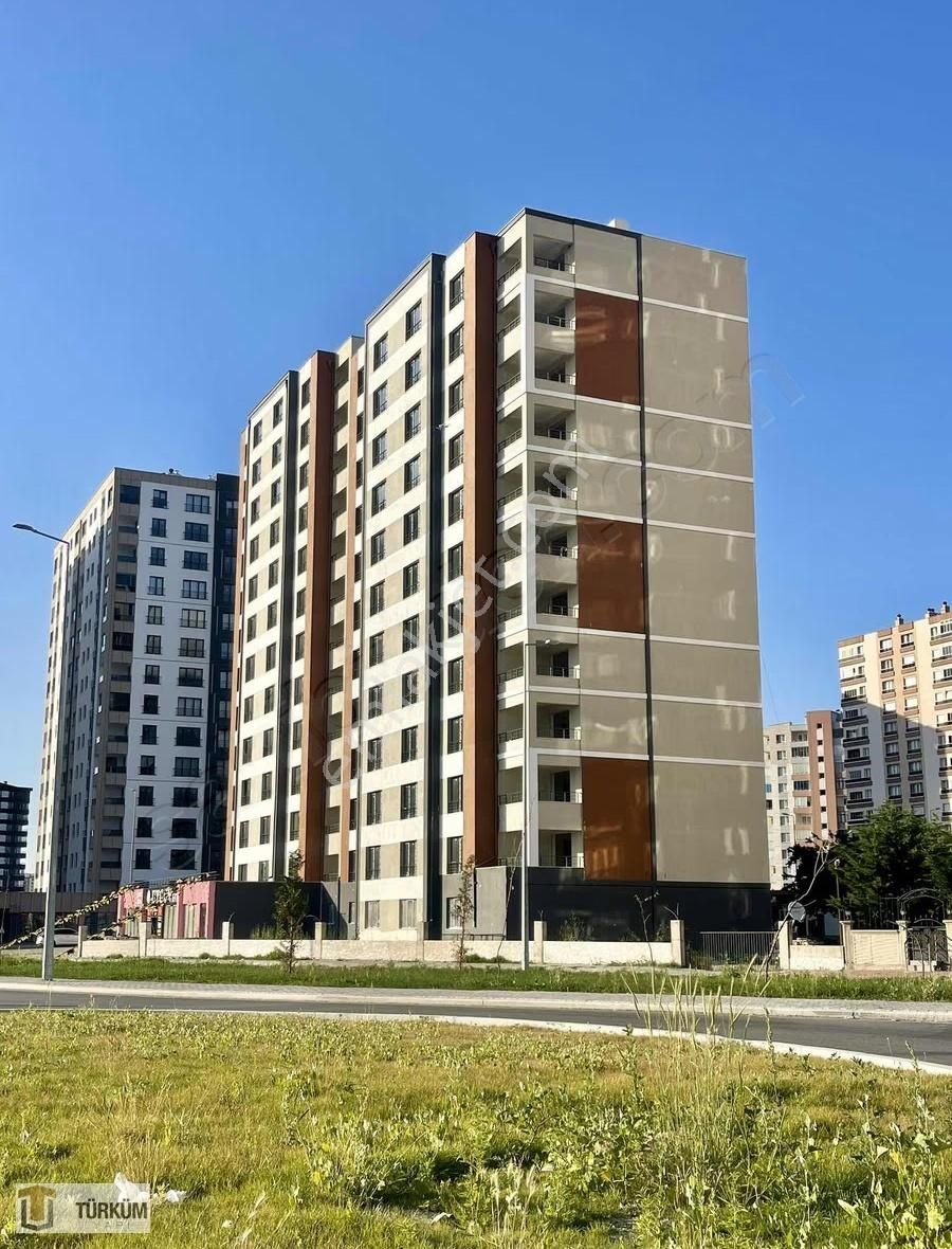 Yakut Türküm Yapı