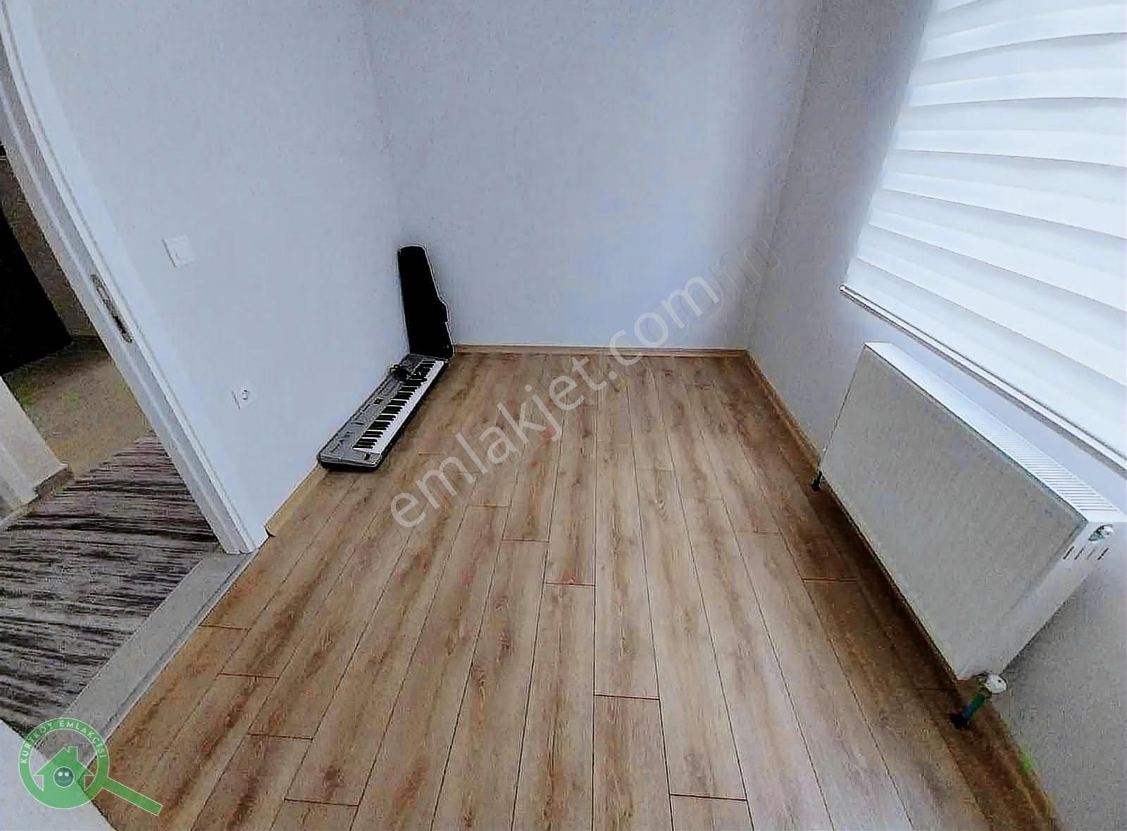 Pendik Çamçeşme'de Satılık 2+1 Daire - Görsel 17