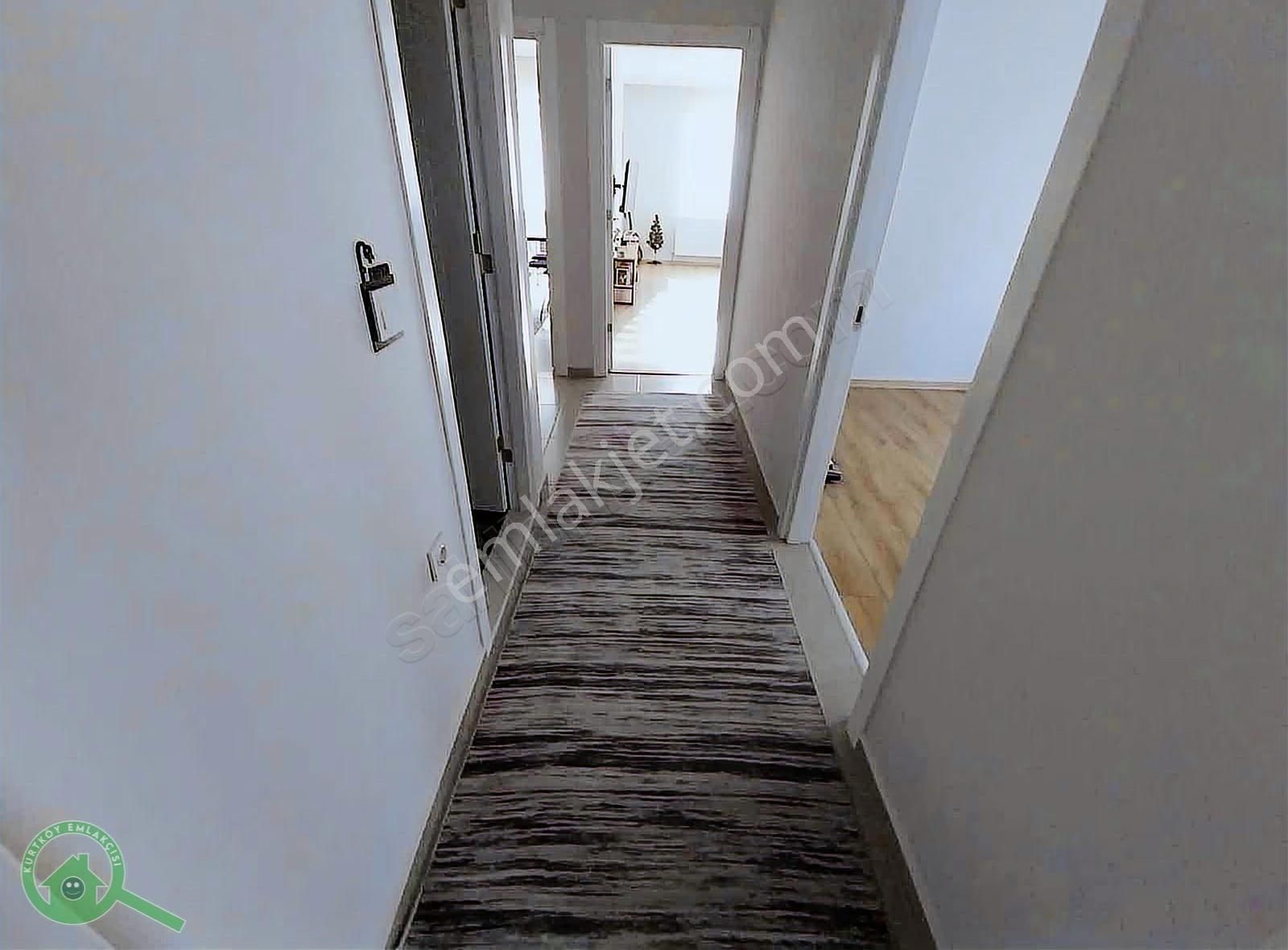 Pendik Çamçeşme'de Satılık 2+1 Daire - Görsel 3