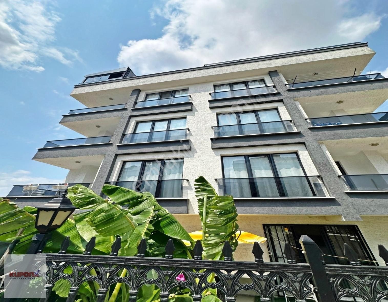 Beylikdüzü'nden Merkezi Konumu Haftasonuna Özel 2+1 Fırsat Daire