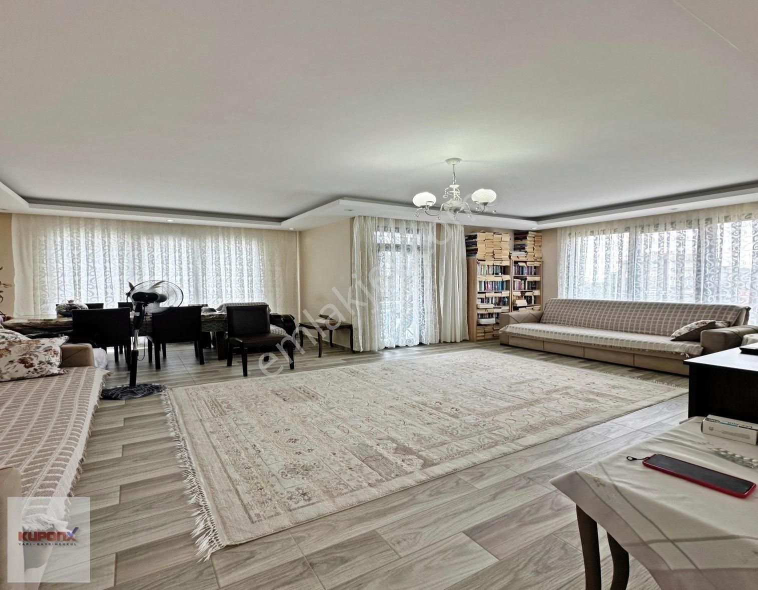 Beylikdüzü'nden Merkezi Konumu Haftasonuna Özel 2+1 Fırsat Daire - Görsel 3