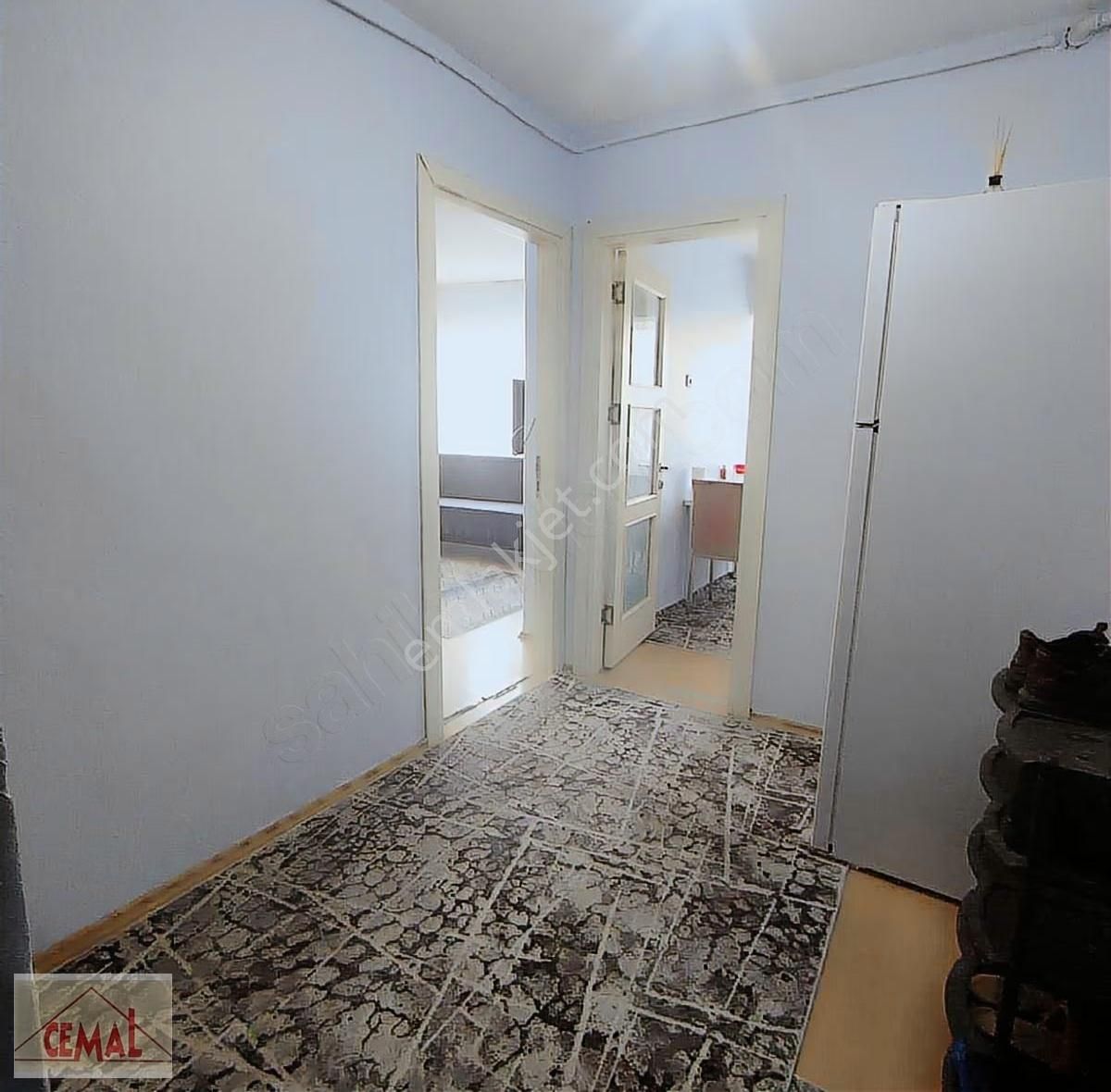 Cemal Emlak Bursa Yıldırım Yeşil Meydancık D.hatun Karşısı Kombi - Görsel 8