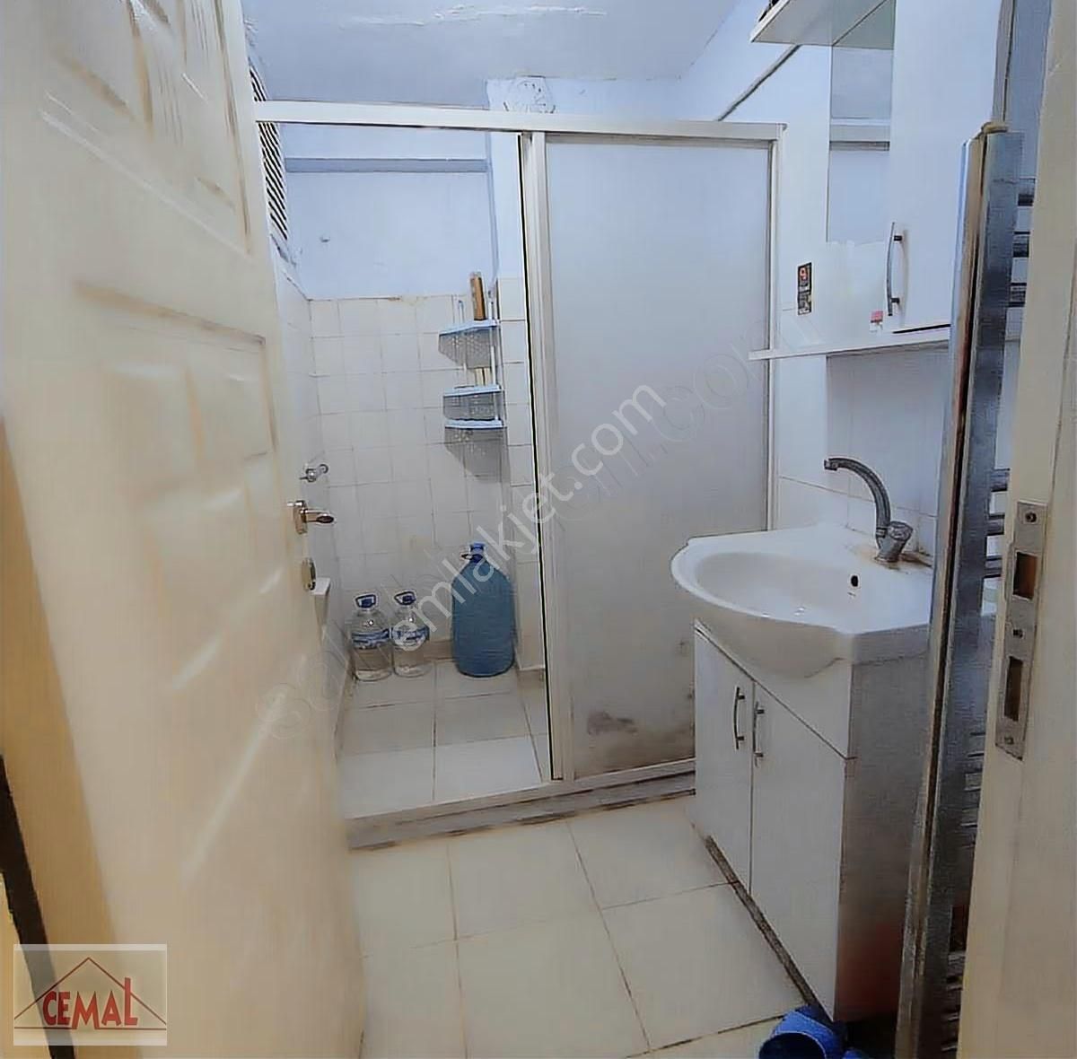 Cemal Emlak Bursa Yıldırım Yeşil Meydancık D.hatun Karşısı Kombi - Görsel 9