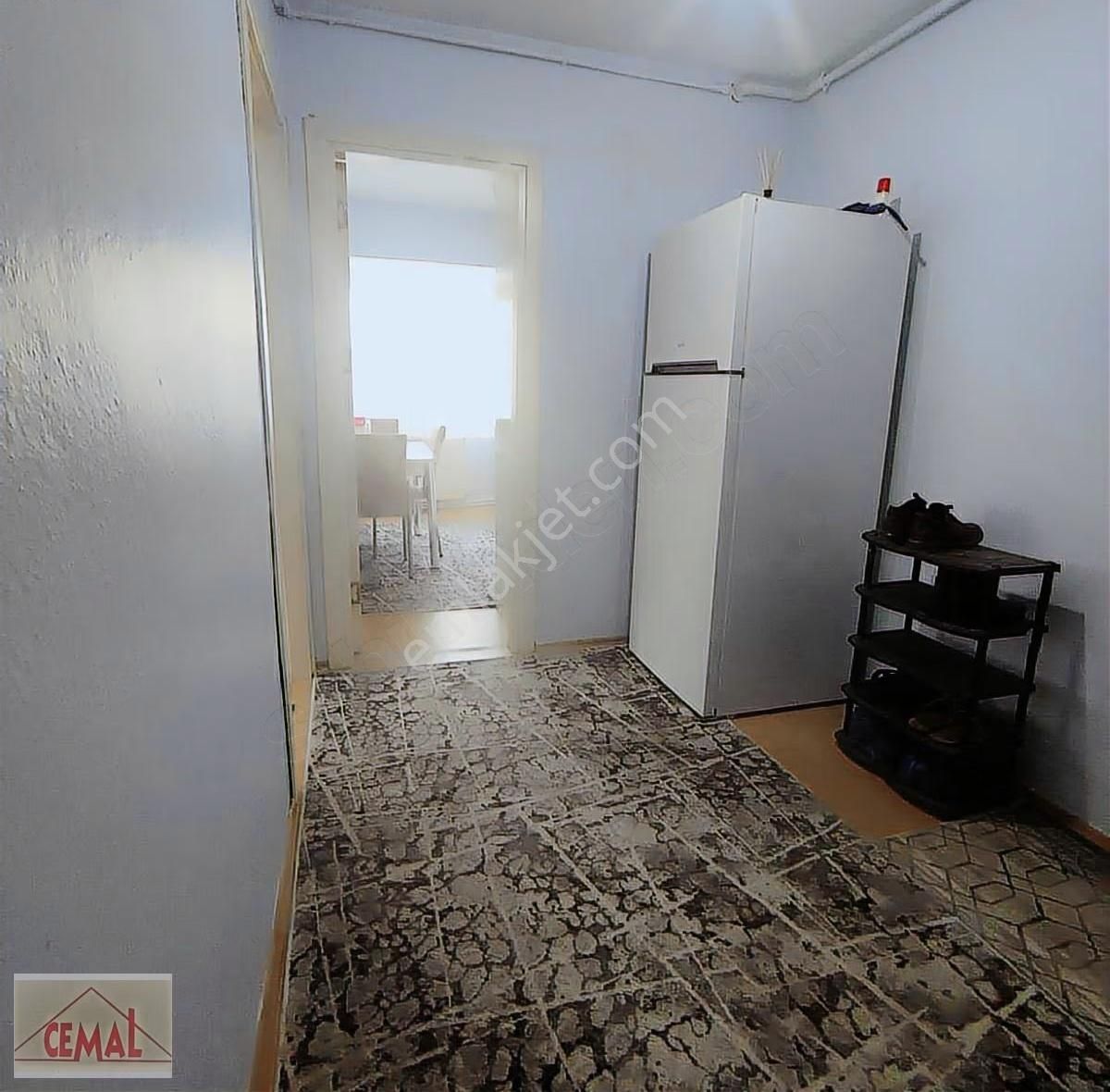 Cemal Emlak Bursa Yıldırım Yeşil Meydancık D.hatun Karşısı Kombi - Görsel 5