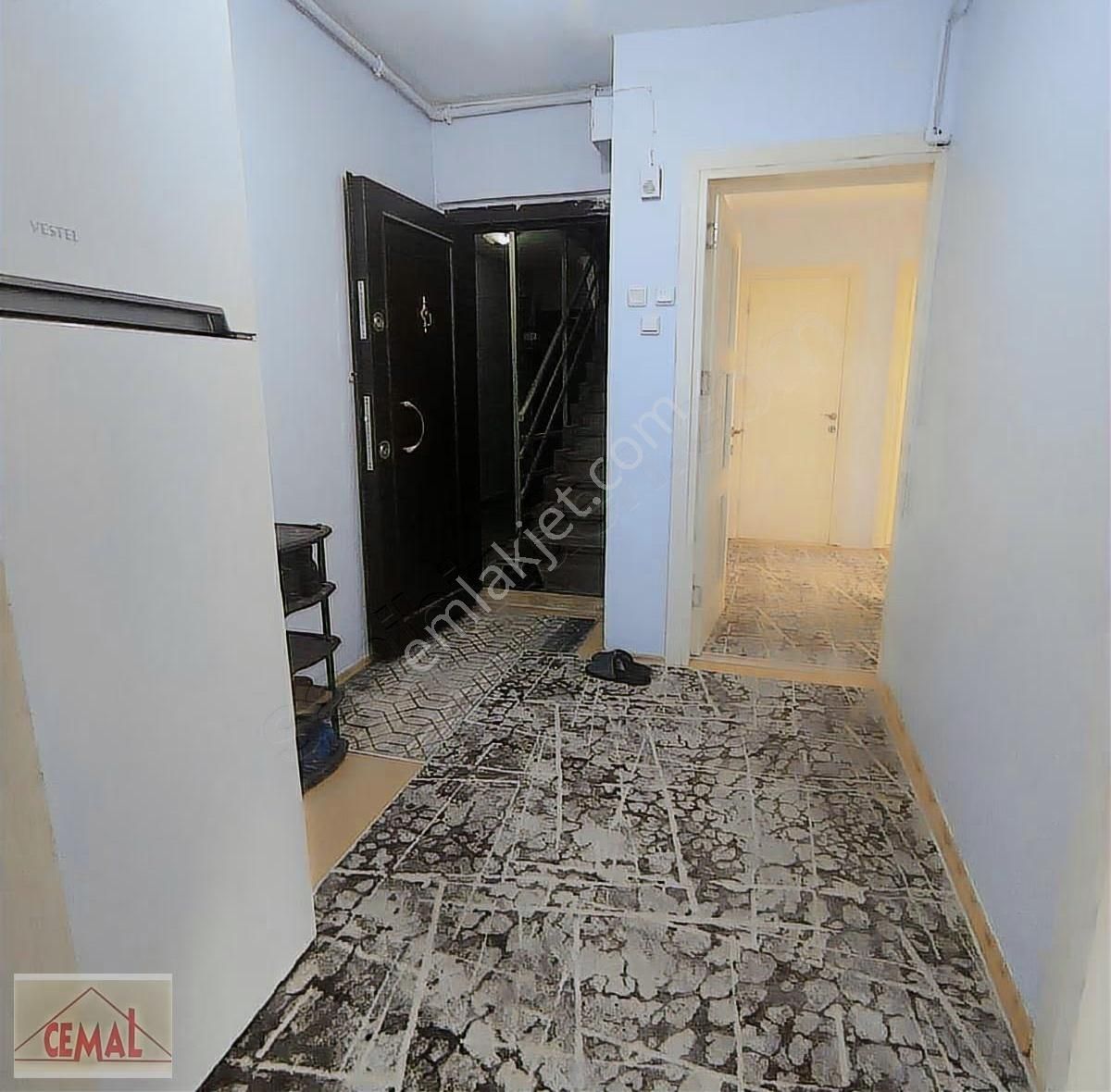 Cemal Emlak Bursa Yıldırım Yeşil Meydancık D.hatun Karşısı Kombi - Görsel 3