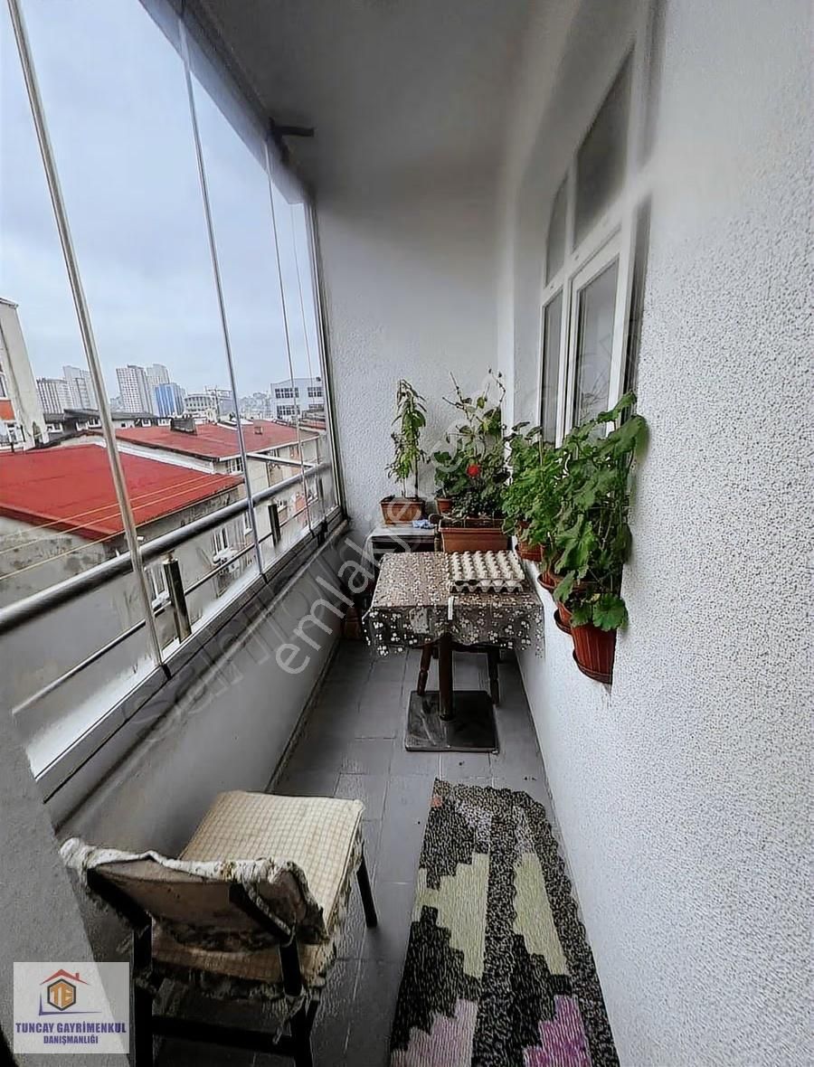 Halkalı Er 24 Sitesi. 3+1 120 M2 Net Krediye Uygun Satılık Daire