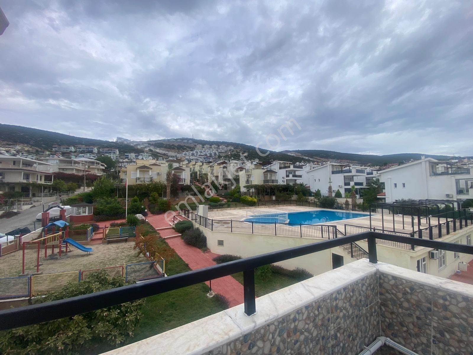 Akbük’te Eşsiz Manzaralı, Düz Girişli 3+1 Lüks Çatı Dubleks - Görsel 14