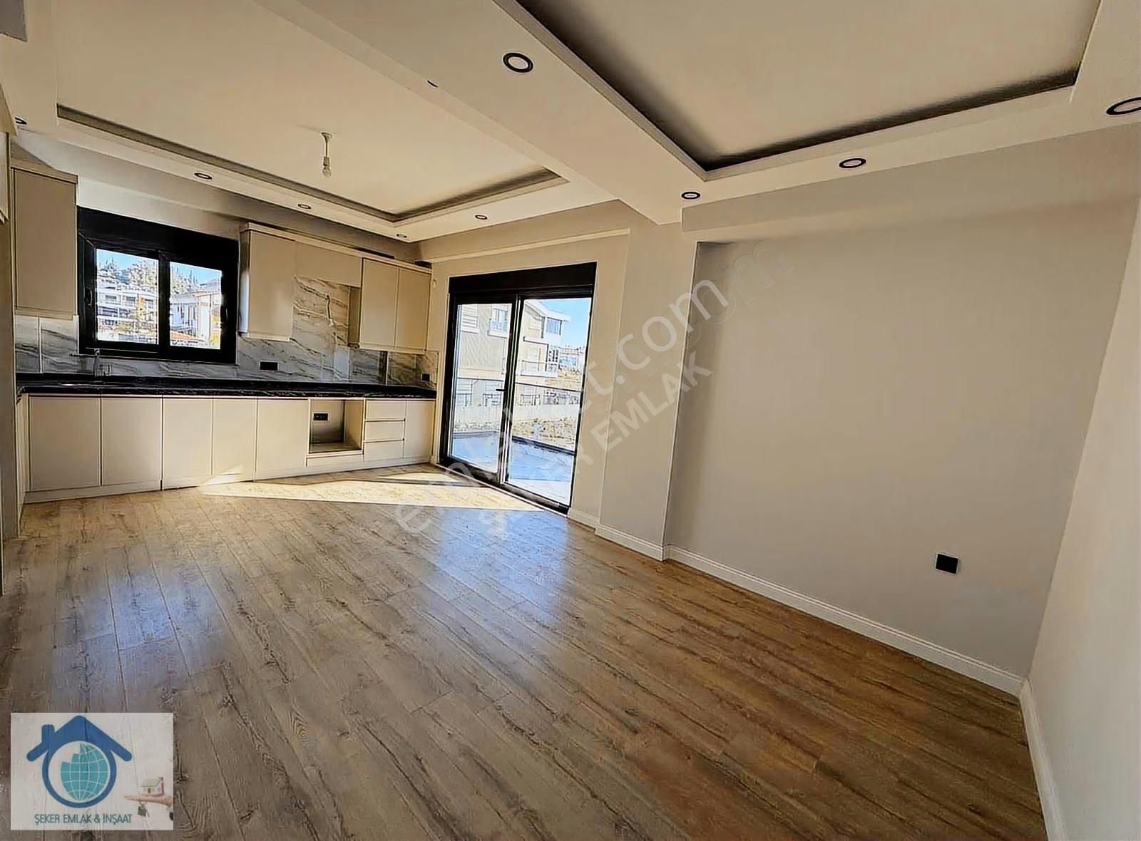 Ilıcada Satılık Lüx 1.sınıf Havuzlu Dublex Merkeze Yakın - Görsel 2