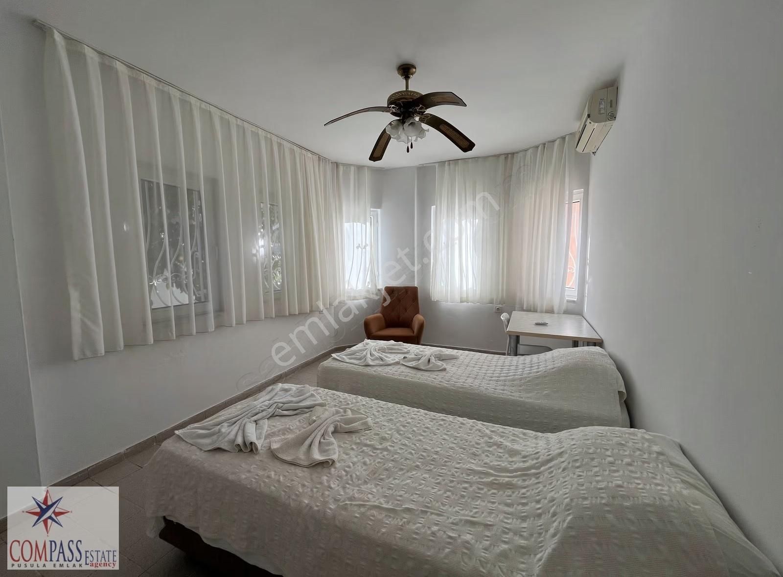 Marmaris İçmelerde Eşyalı Havuzlu Bahçeli 2+1 Kiralık Daire - Görsel 3