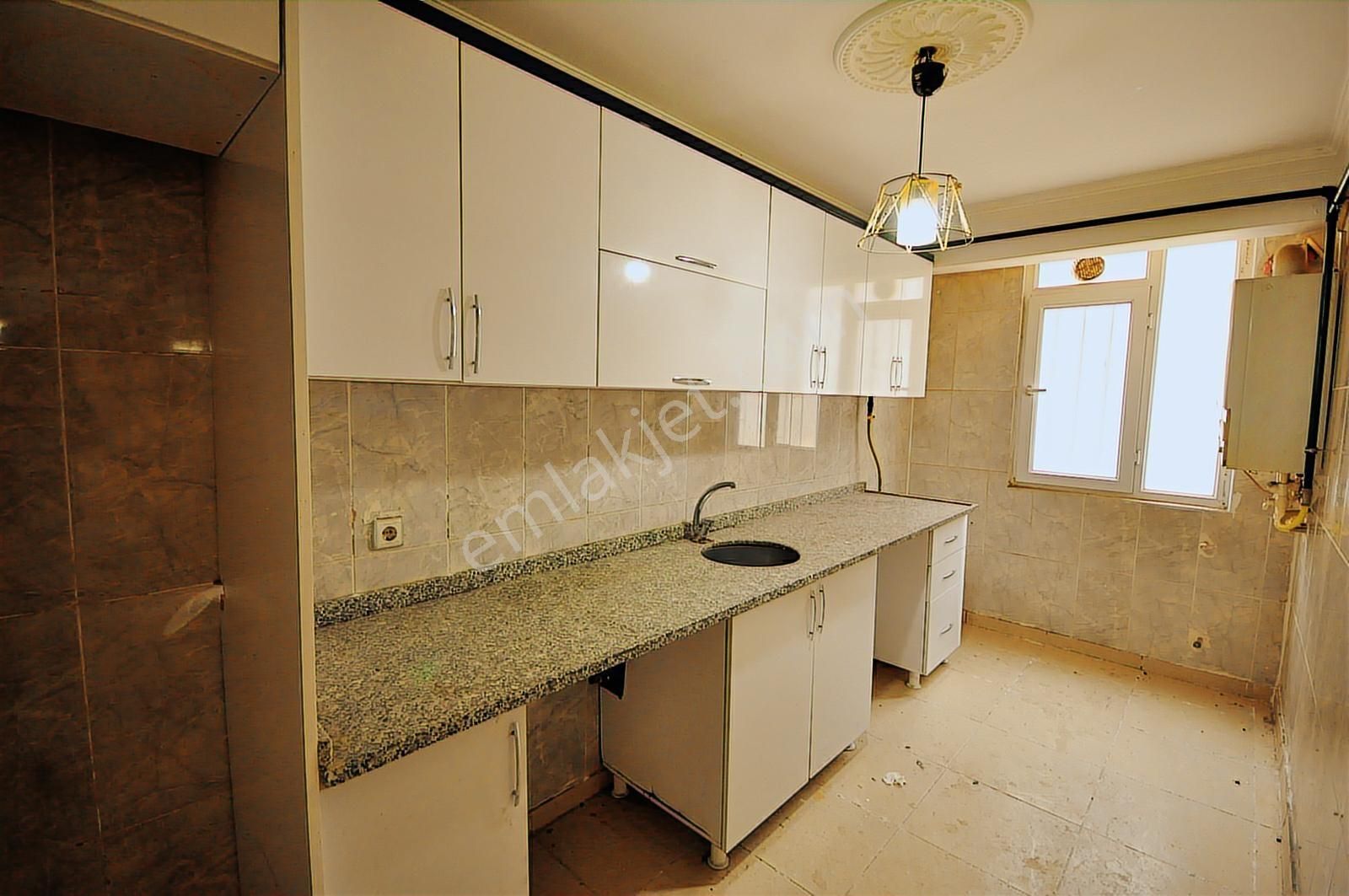 Coldwell Banker'dan Mehmetçikte Kiralık 3+1 Daire (giriş Kat) - Görsel 3