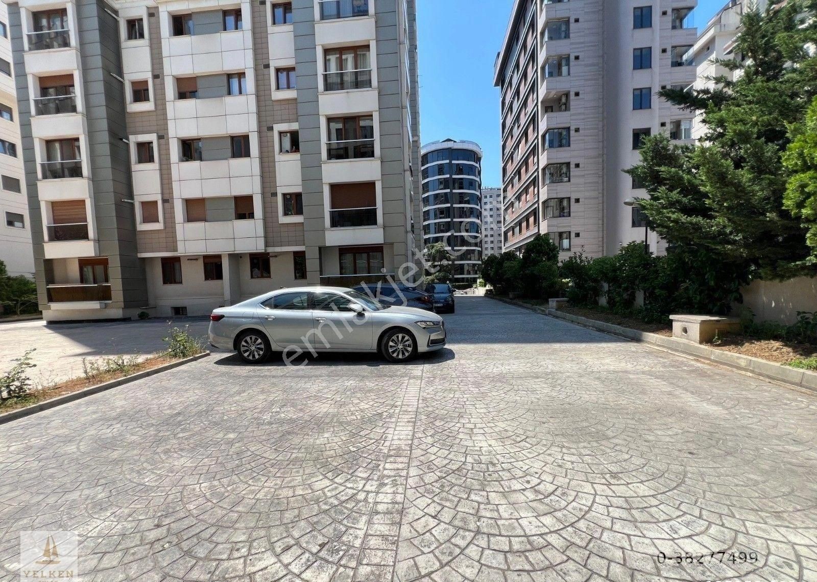 Suadiye'de Bağdat Cd. Yürüme Mesafesi İskanlı Boş 3+1 - Görsel 26