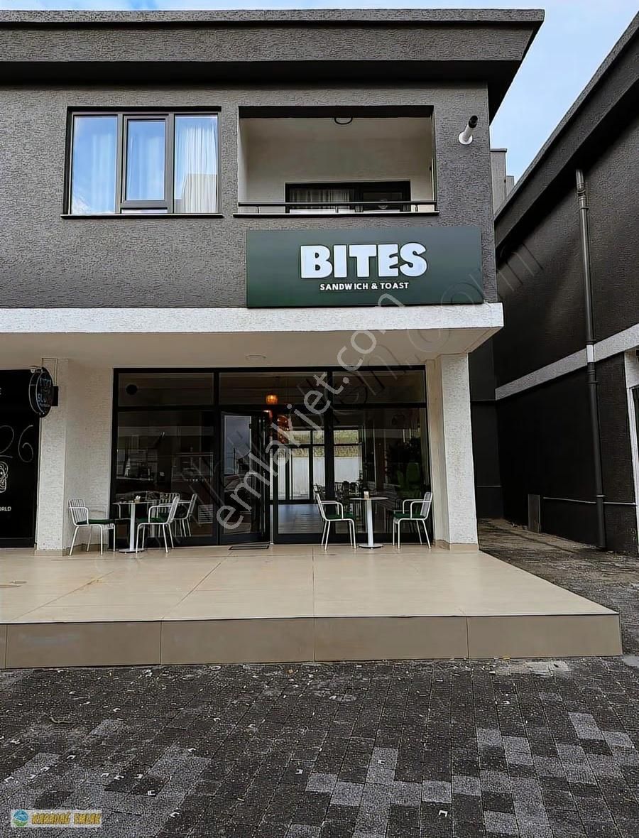 Karadağ Gayrimenkulden Hastaneye Üniversiteye Yakın İş Yeri