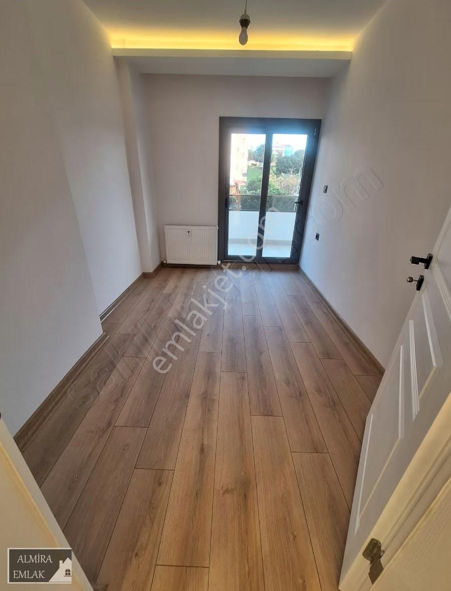 Göztepe Hakim Evlerinde İnönü Cadde Üzeri 3+1 Köşe 140 M2 Daire - Görsel 21