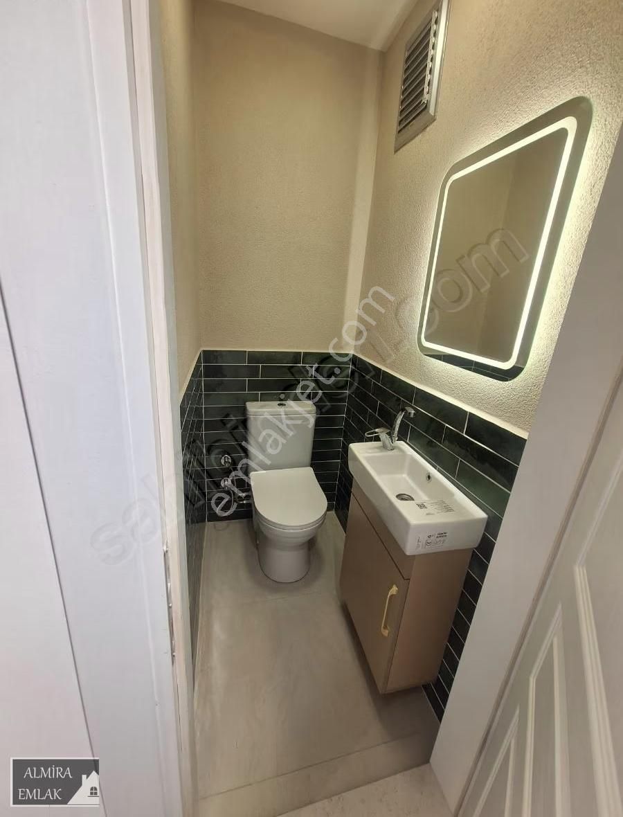 Göztepe Hakim Evlerinde İnönü Cadde Üzeri 3+1 Köşe 140 M2 Daire - Görsel 29