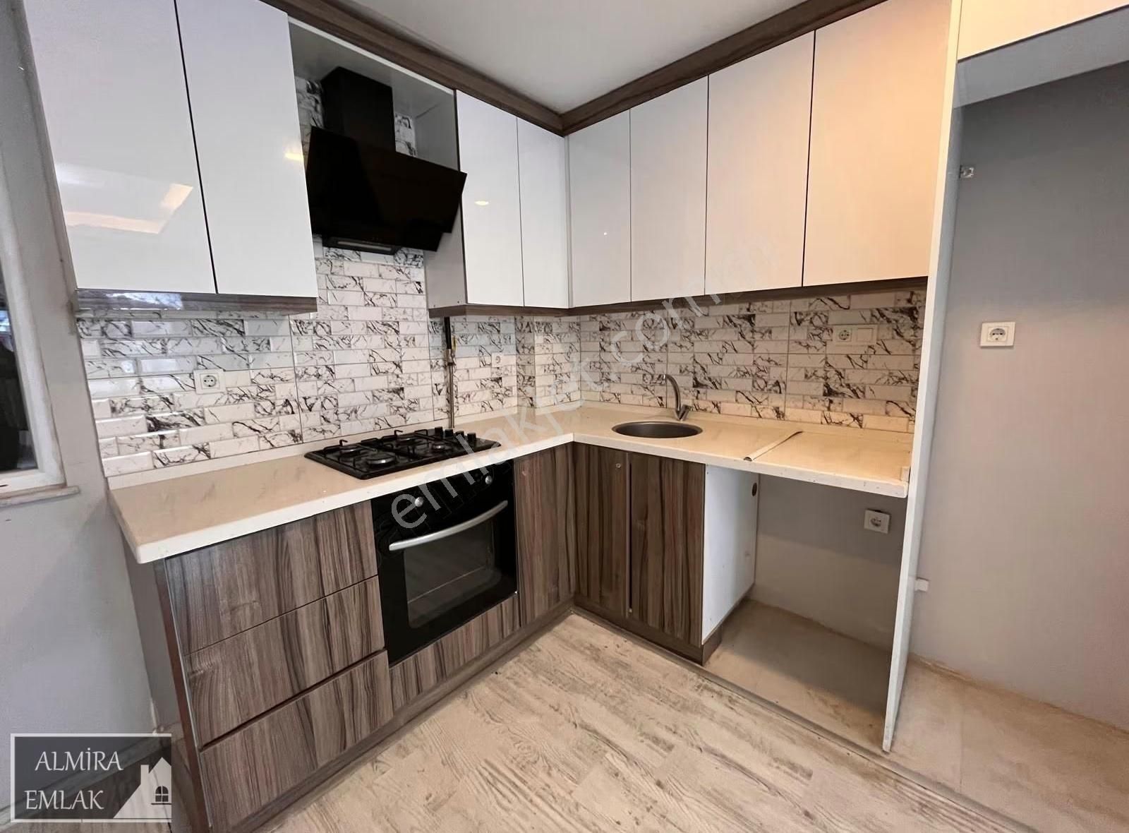 Acill Satılık 2+1 Doğalgazlı Bakımlı Cadde Yanında Daire - Görsel 8