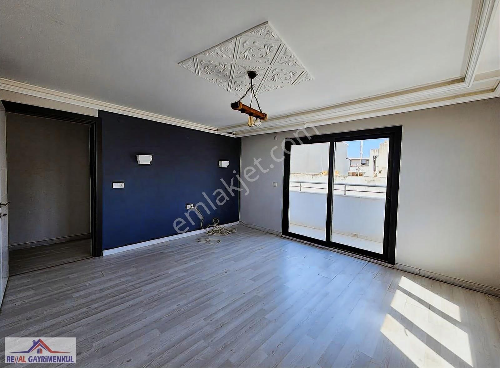 Real'den Barbaros'da Daire Fiyatına Çok Geniş 4+1 Villa - Görsel 9