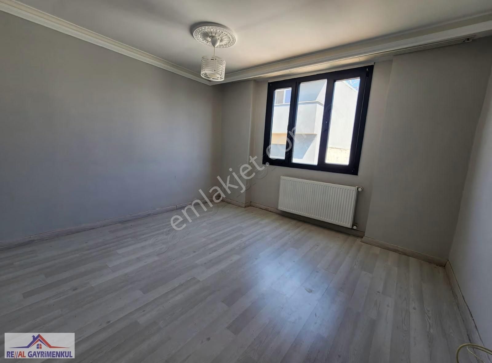 Real'den Barbaros'da Daire Fiyatına Çok Geniş 4+1 Villa - Görsel 8