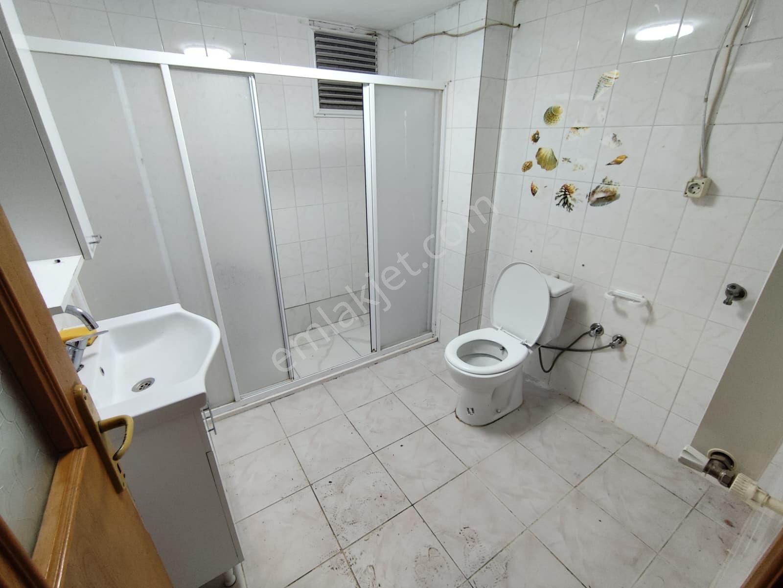 Güzelyalı Siteler Mah. - Merkezi Konumda Kiralık 3+1 Daire - Görsel 13