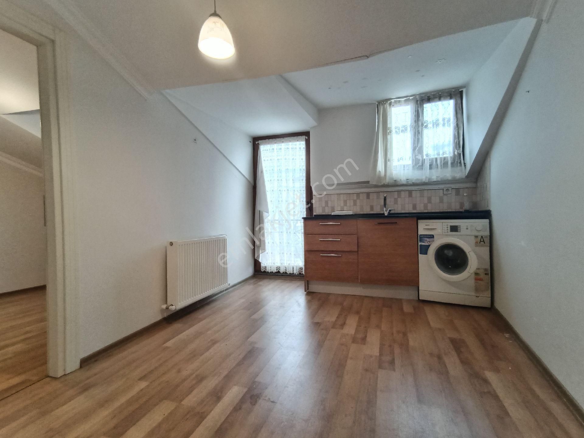 Üsküdar Da Valide İ Atik Mh De 1+1 Şeklinde Ayrı Mutfakli - Görsel 25