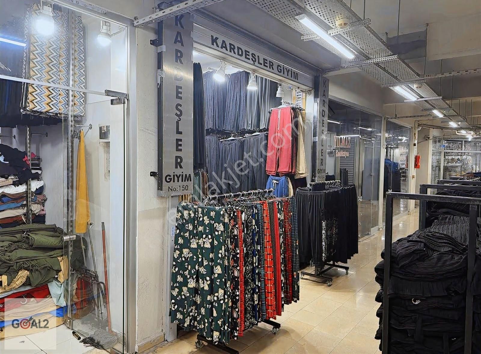 Mahmutpaşa Öztaş Pasajında Kiracılı 35 M² Dükkan | Yatırımlık - Görsel 6