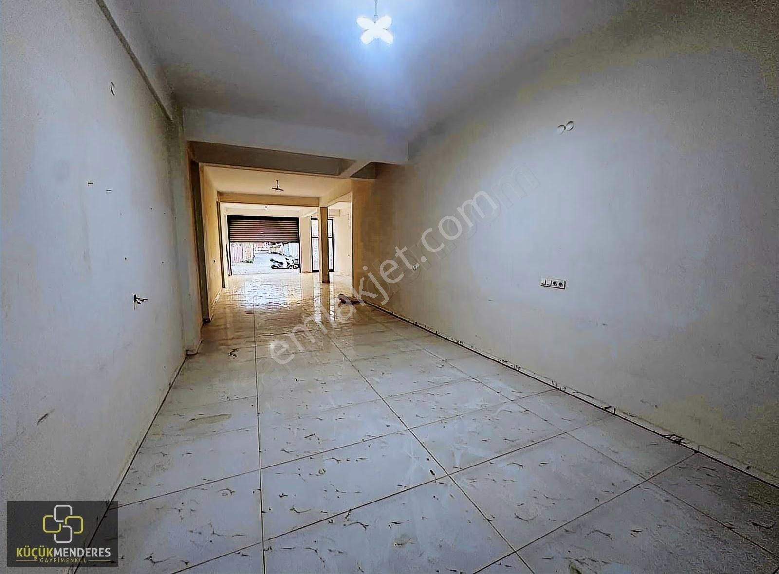Küçük Menderes'ten Ödemiş Cumhuriyet Mah. Kiralık Dükkan - Görsel 2
