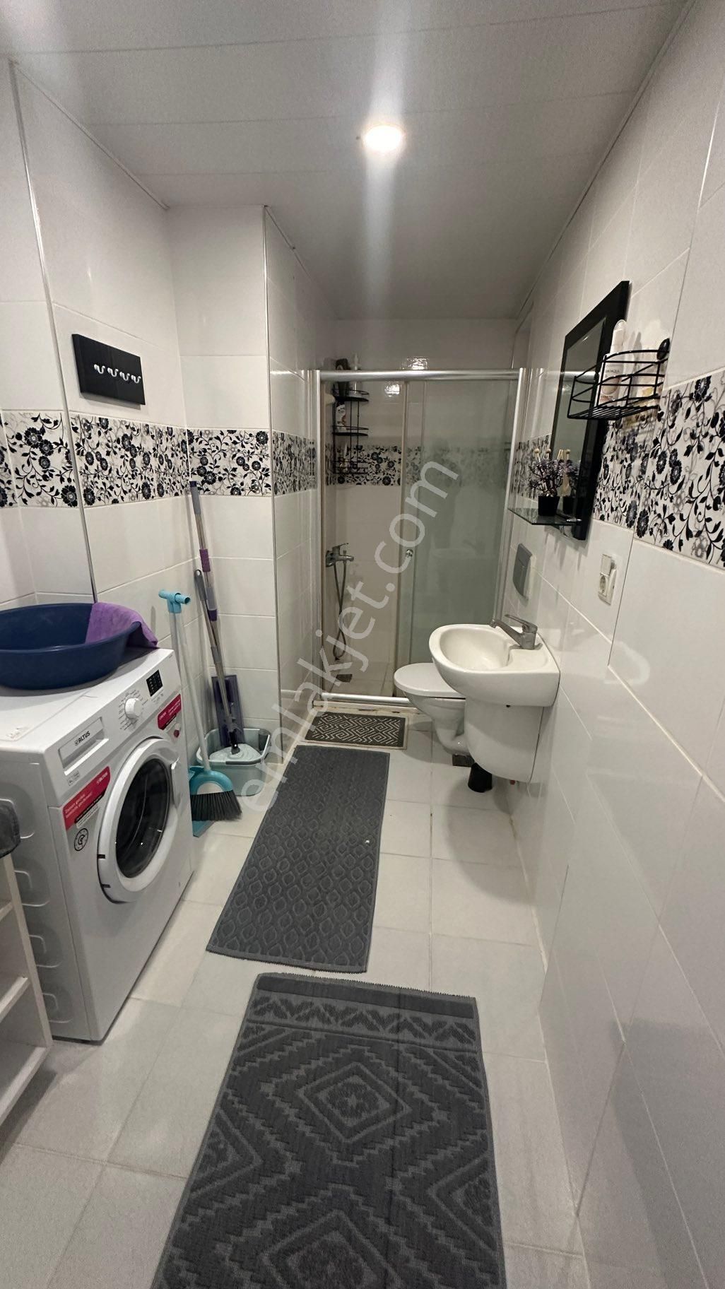 Konyaaltı Liman Mahallesi 1+1 Eşyalı Satılık Daire - Görsel 12