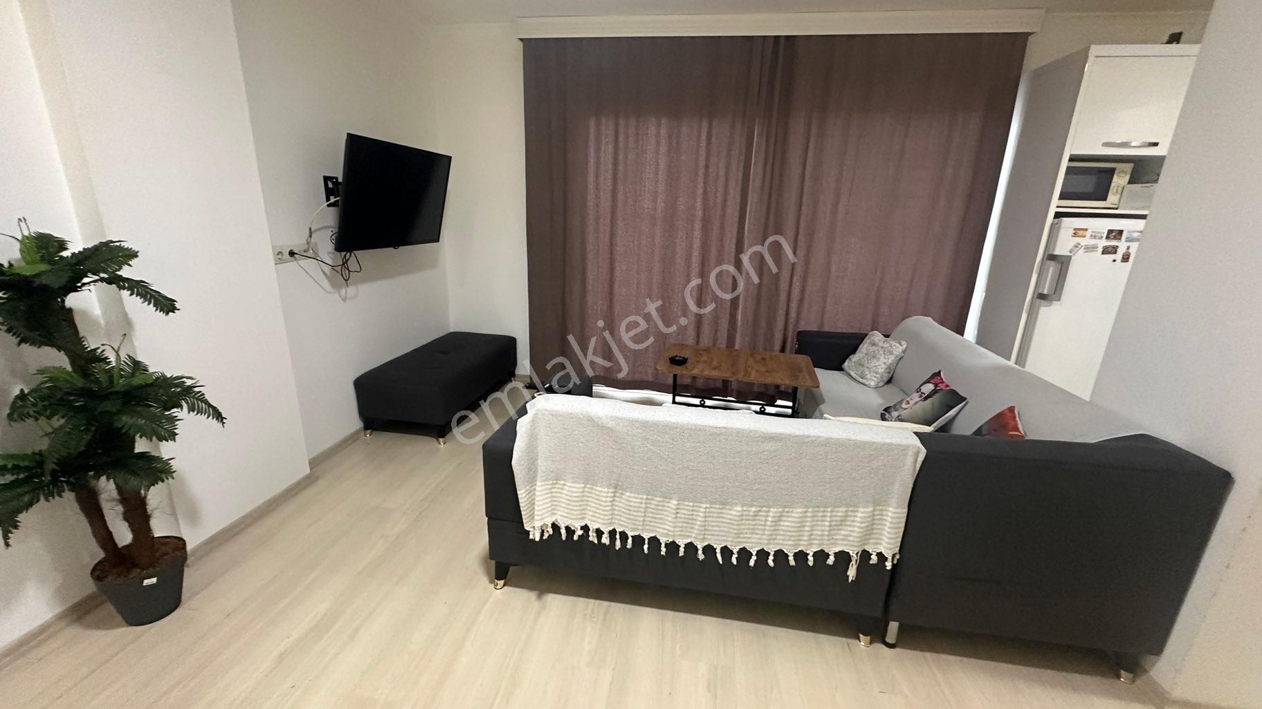 Konyaaltı Liman Mahallesi 1+1 Eşyalı Satılık Daire - Görsel 2