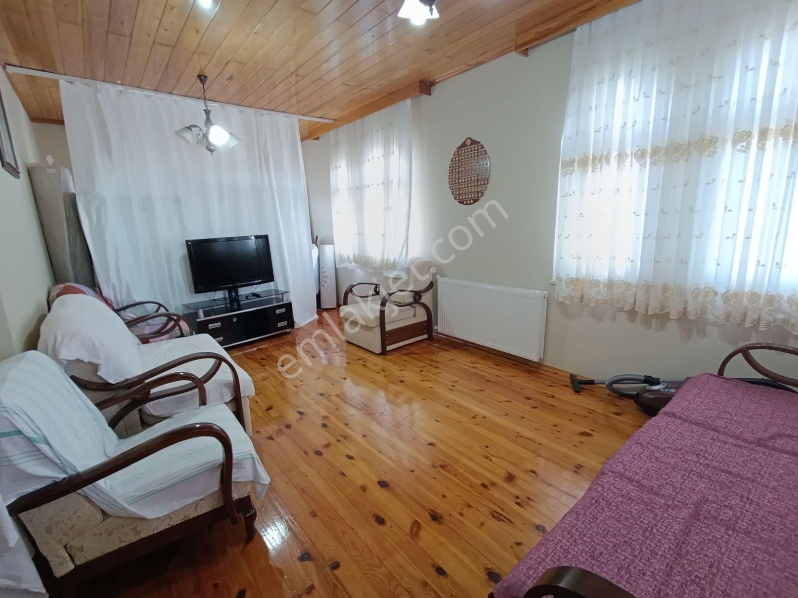 Arsin Yalı Mahallesi 'nde Deniz Manzaralı Eşyalı Kiralık Daire - Görsel 10