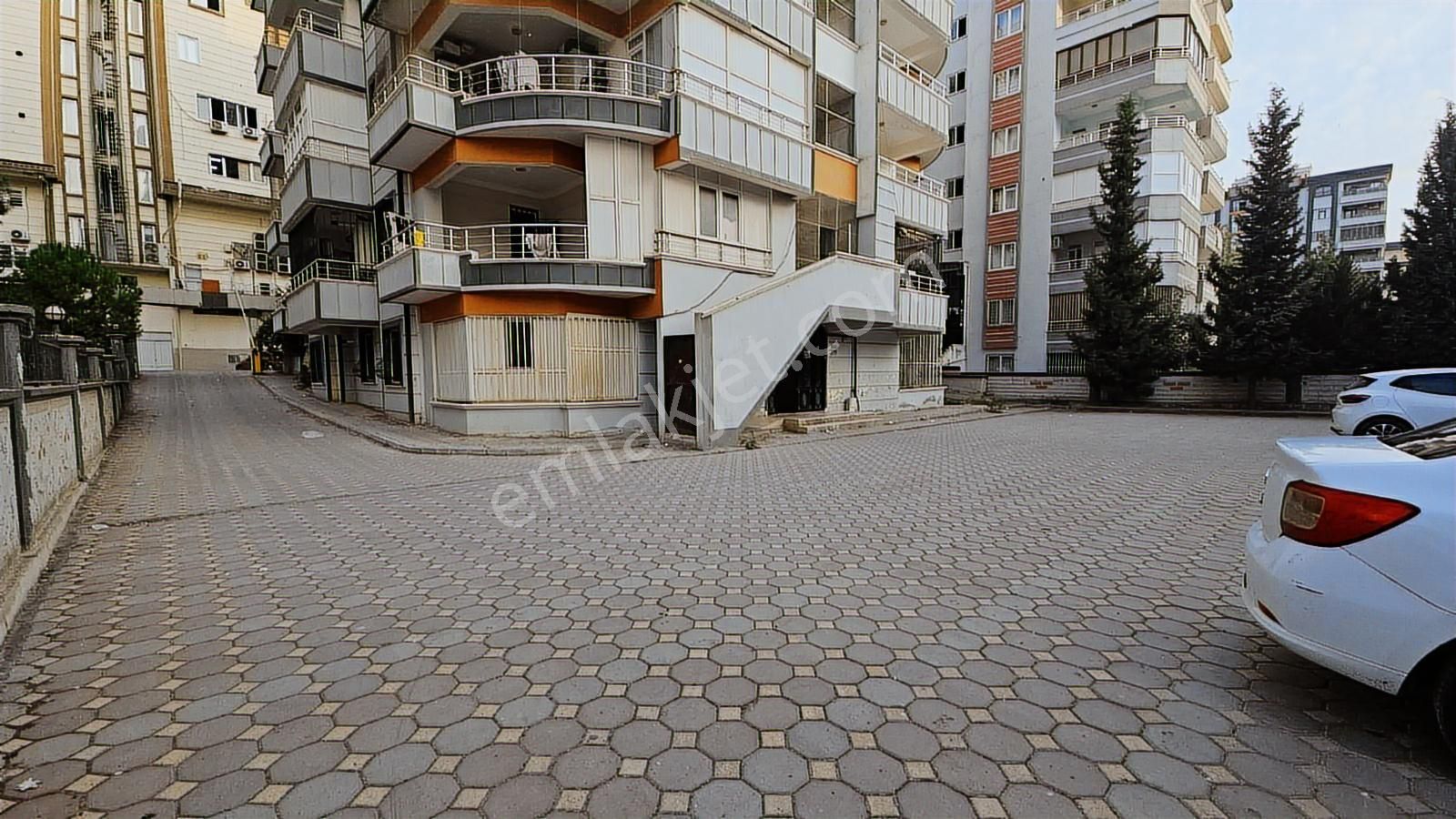 Ulaş Emlaktan Akpıyar Diyarbakır Yoluna Yakın 3+1 Uygun Daire - Görsel 32