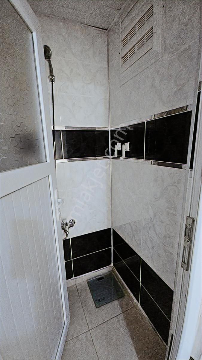 Ulaş Emlaktan Akpıyar Diyarbakır Yoluna Yakın 3+1 Uygun Daire - Görsel 28