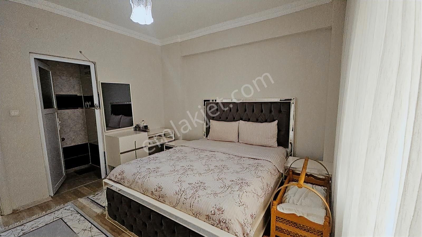 Ulaş Emlaktan Akpıyar Diyarbakır Yoluna Yakın 3+1 Uygun Daire - Görsel 10