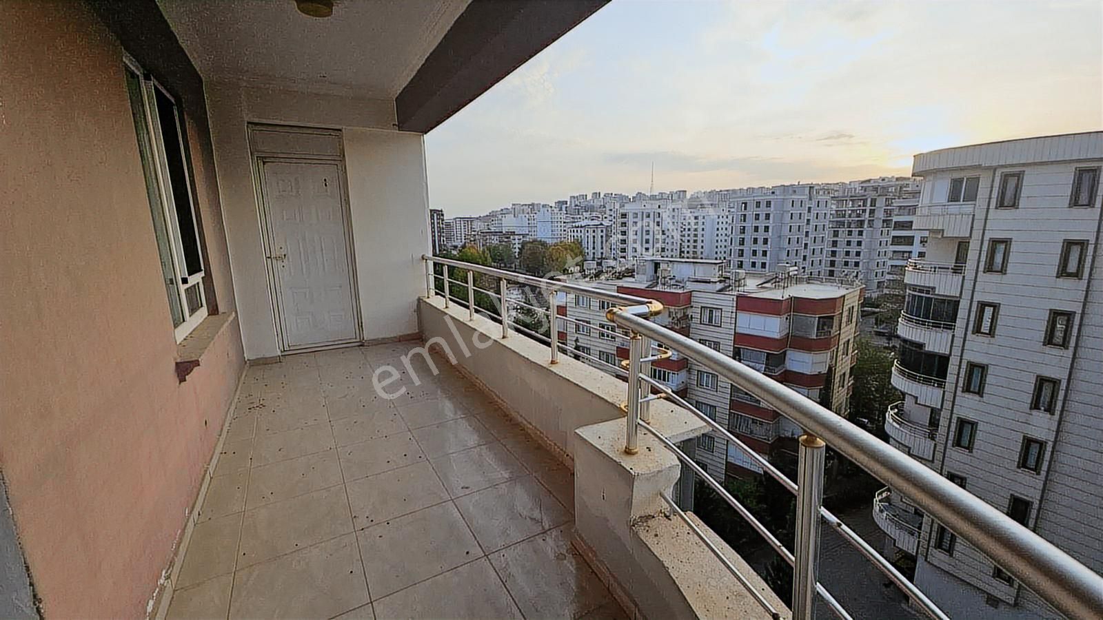 Ulaş Emlaktan Akpıyar Diyarbakır Yoluna Yakın 3+1 Uygun Daire - Görsel 25