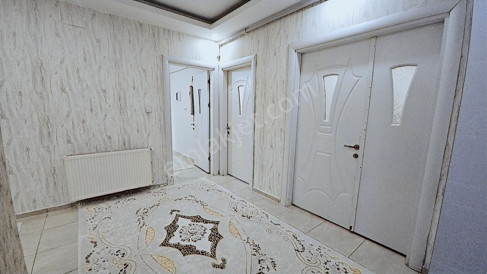 Ulaş Emlaktan Akpıyar Diyarbakır Yoluna Yakın 3+1 Uygun Daire - Görsel 30