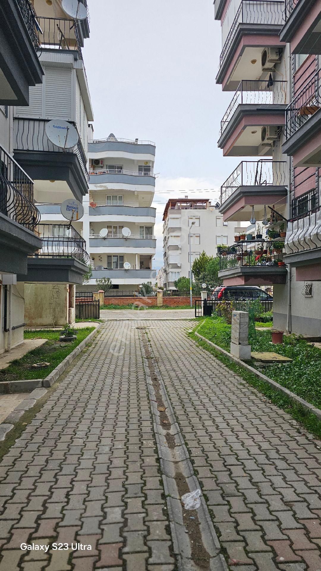 Altınkumda Satılık 3+1 Daıre