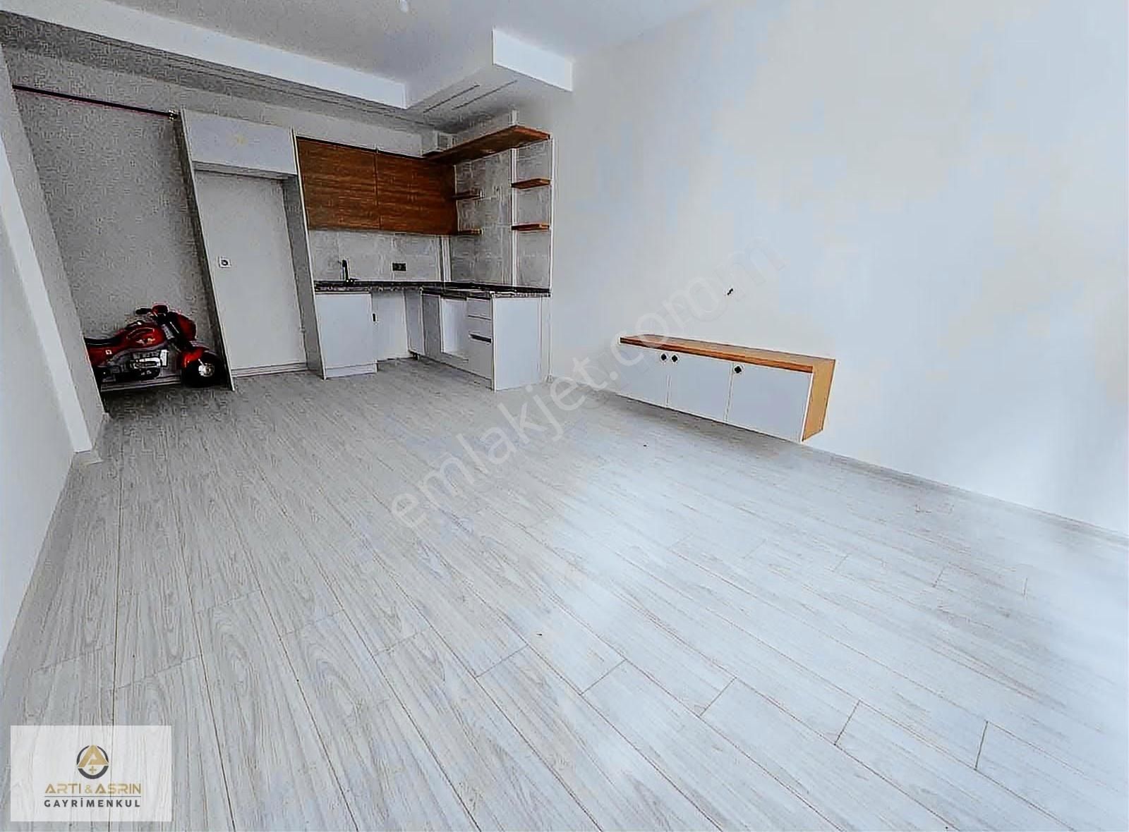 Kuşadası Şehir Merkezinde Satılık Daire - Görsel 9