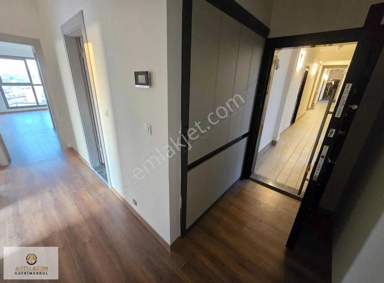 Panoromik Deniz Manzaralı 2+1 Daire - Görsel 15