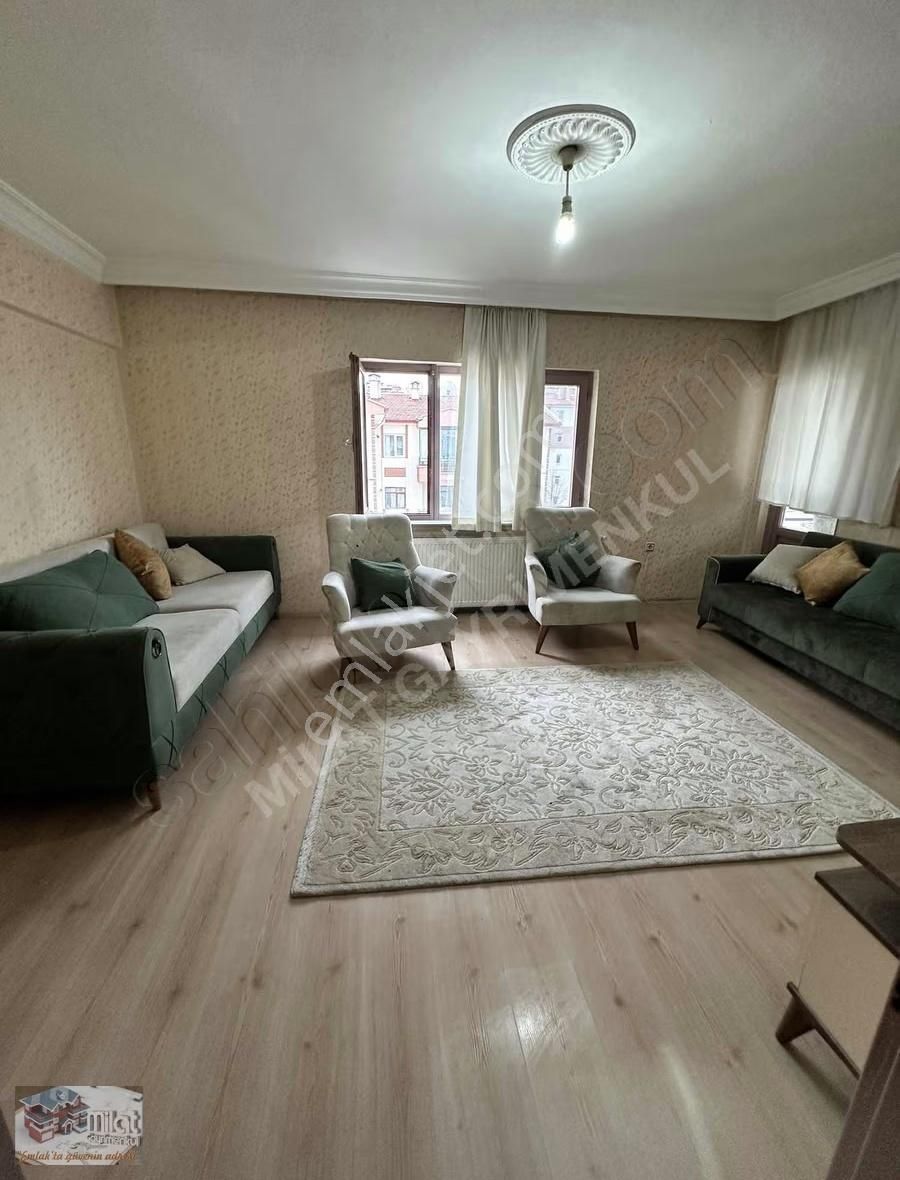 Ahımesut Bulvarı Eşyalı Kiralık Daire