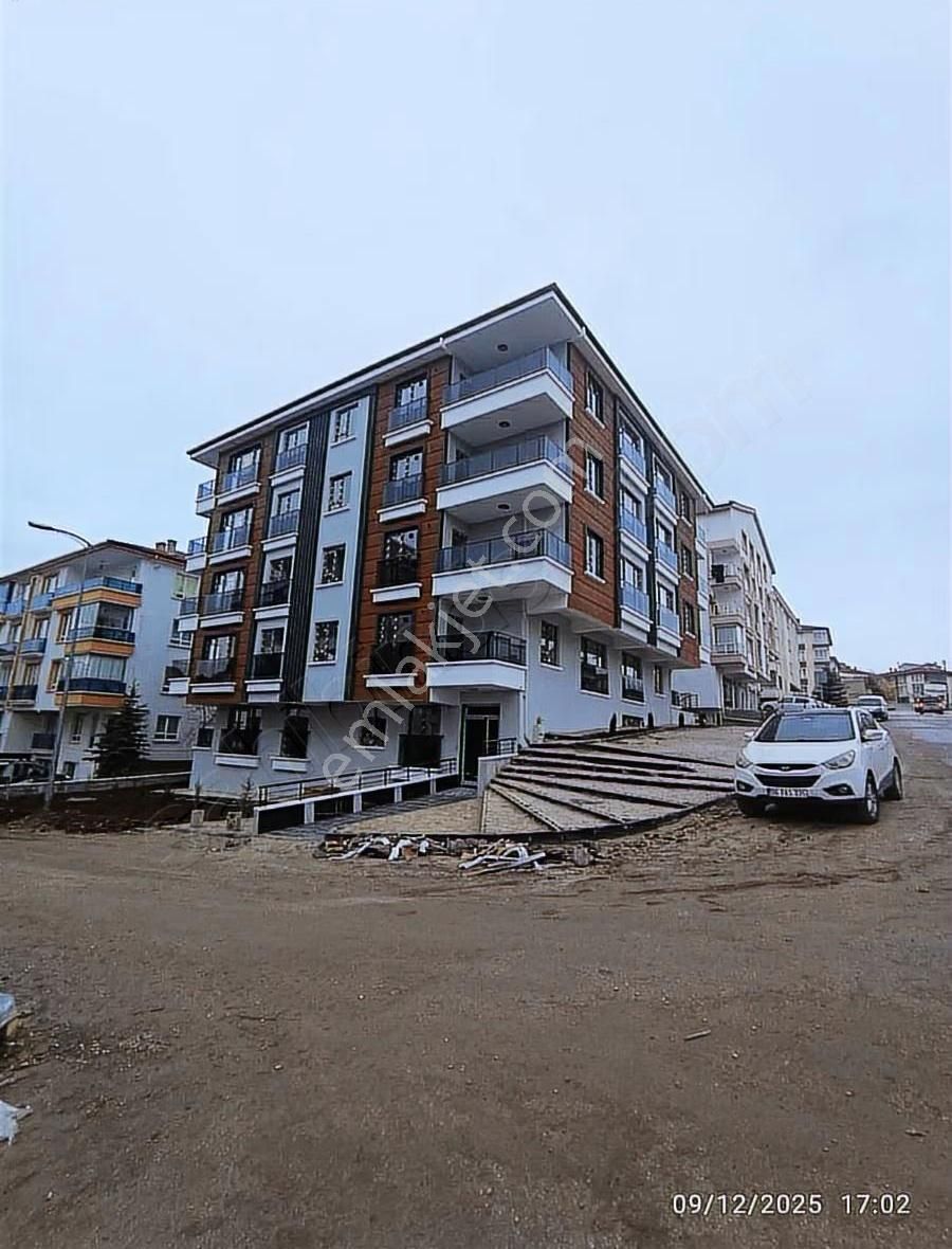 Ysf Emlaktan Satılık 3+1 Sıfır Daireler - Görsel 2